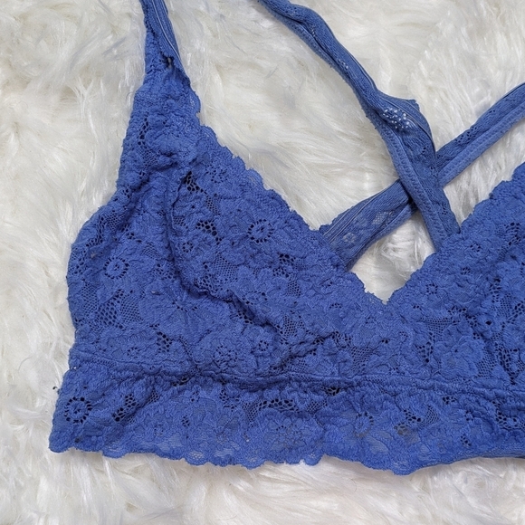 Aerie Cross Back Strappy Lace Bralette in Blue‎ Size Medium - Picture 4 of 6
